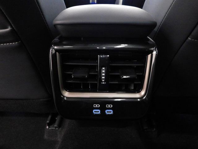 Used 2025 Toyota Crown Platinum image 31