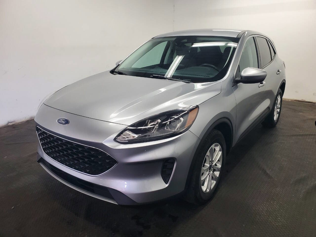 Used 2021 Ford Escape SE