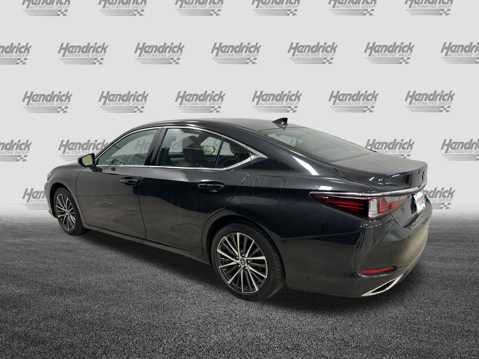 Used 2023 Lexus ES 350 w/ Premium Package FWD image 8