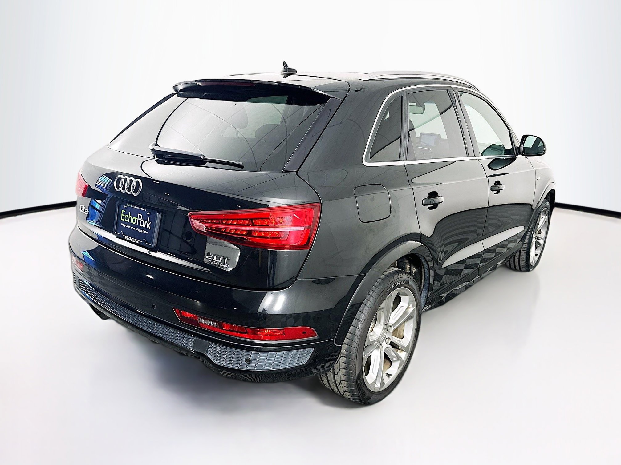 Used 2016 Audi Q3 2.0T Prestige w/ Prestige Package AWD/4WD image 9