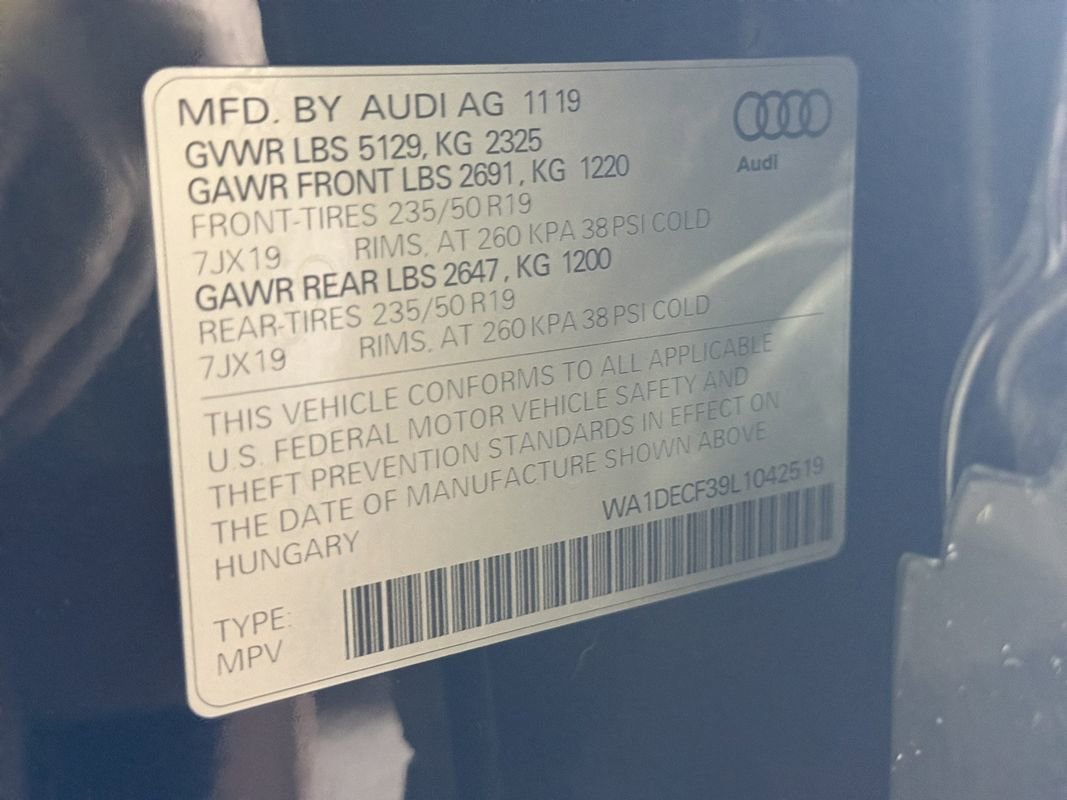 Used 2020 Audi Q3 2.0T Premium w/ Convenience Package AWD/4WD image 27