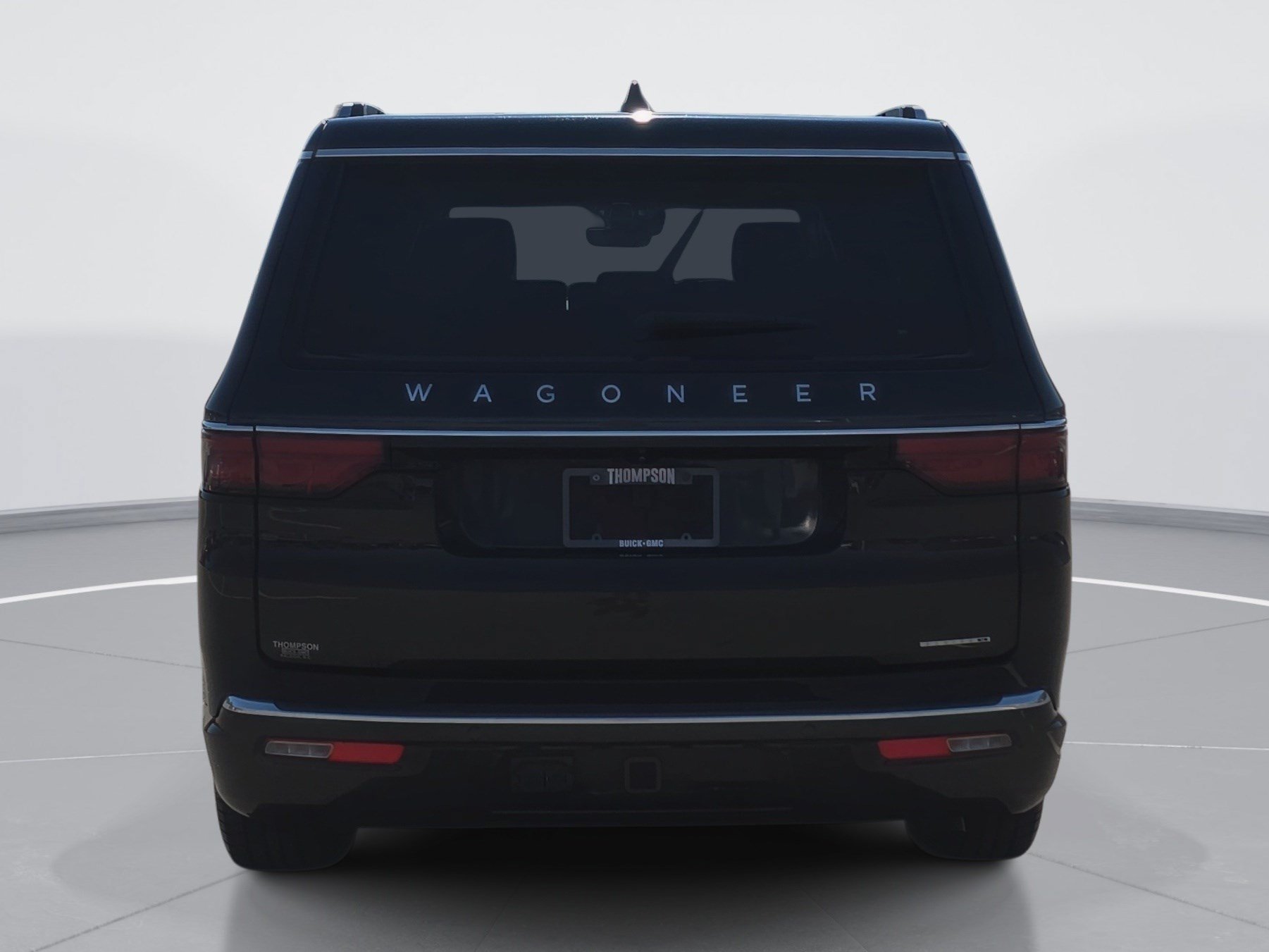 Used 2024 Jeep Wagoneer Series II AWD/4WD image 4