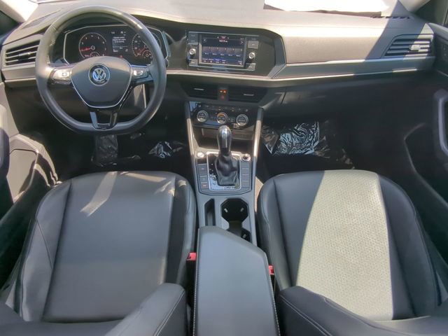 Used 2020 Volkswagen Jetta SE w/ SE Cold Weather Package image 11