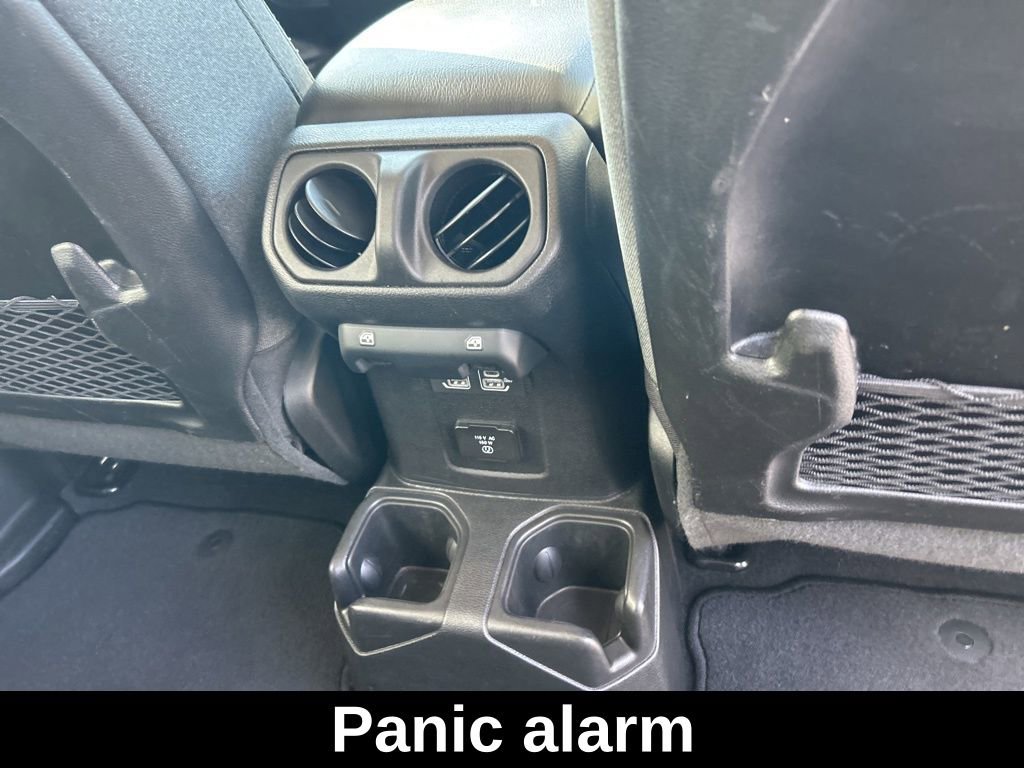 Used 2025 Jeep Wrangler Unlimited Rubicon AWD/4WD image 30