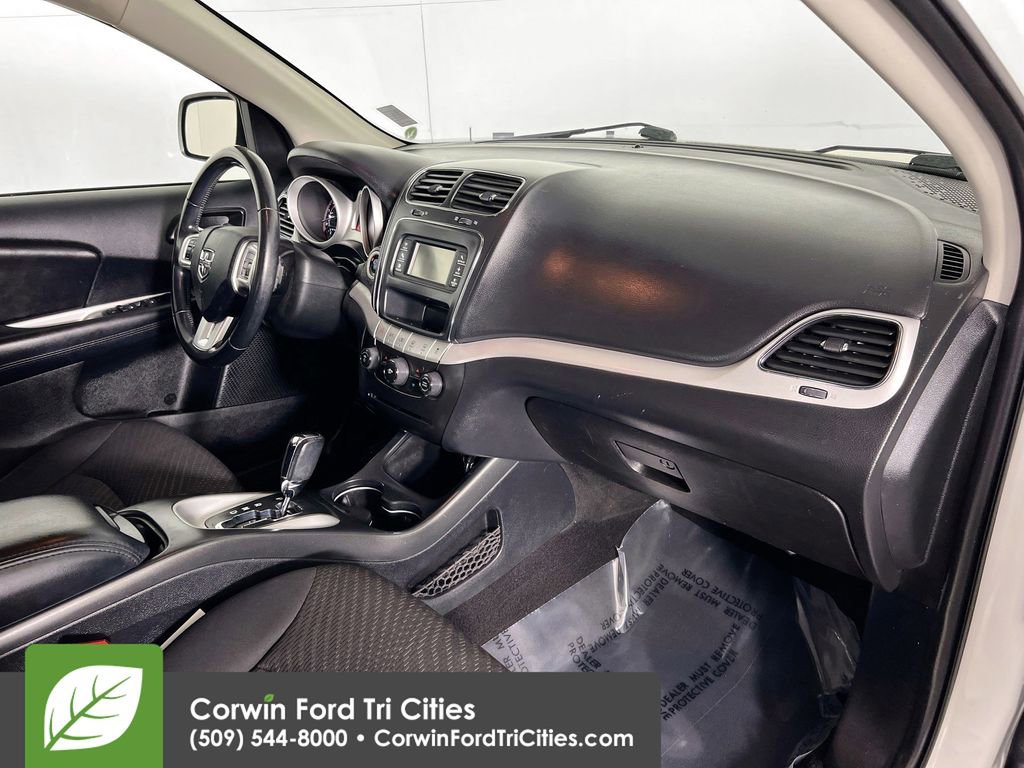 Used 2018 Dodge Journey SE w/ Connectivity Group FWD image 26