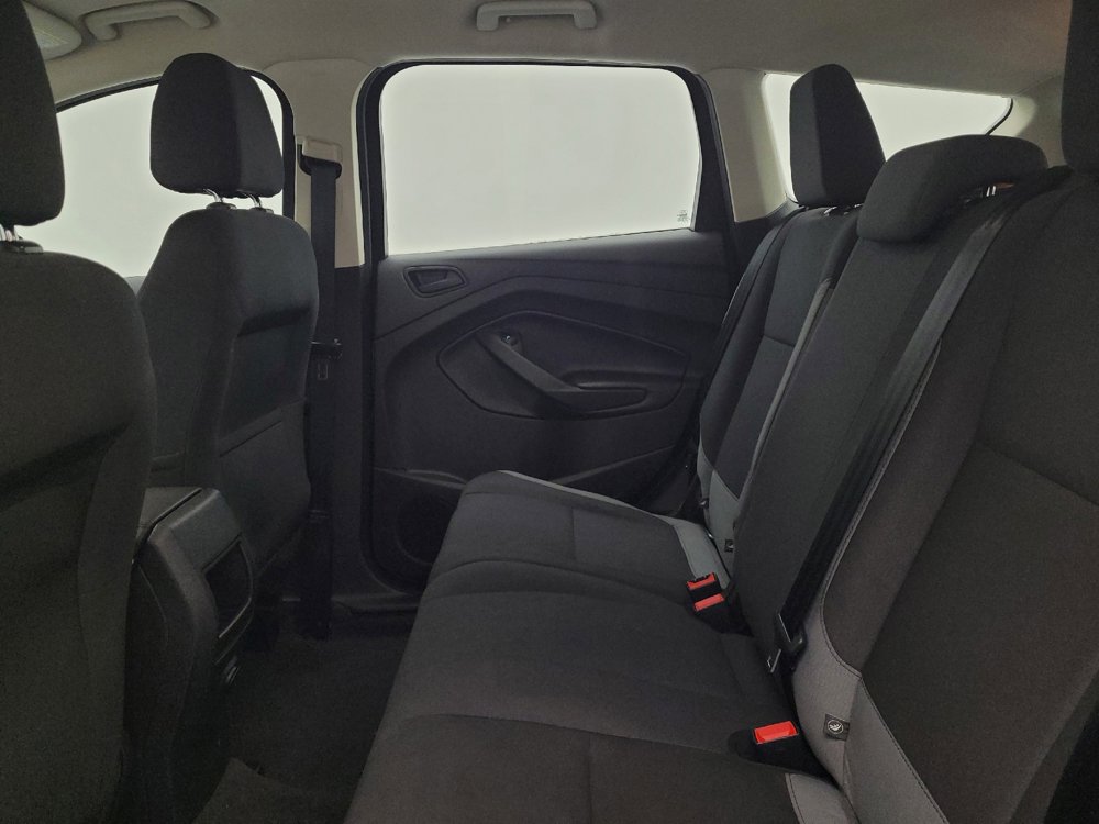 Used 2016 Ford Escape S image 18