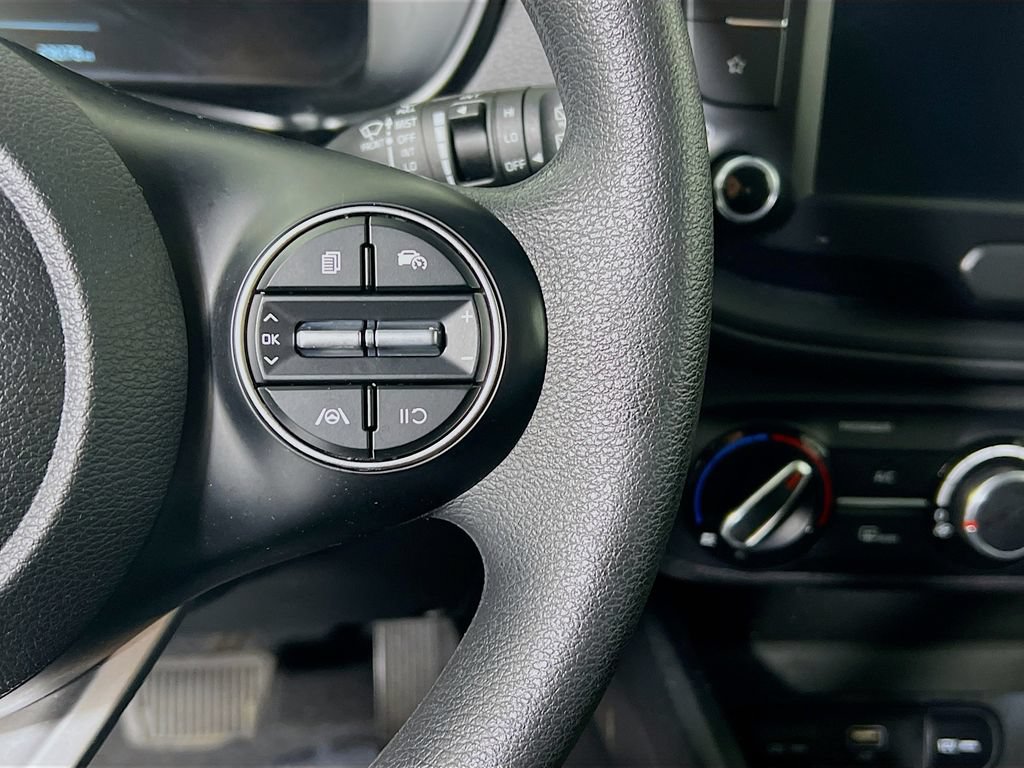 Certified 2023 Kia Soul LX w/ LX Technology Package FWD image 21