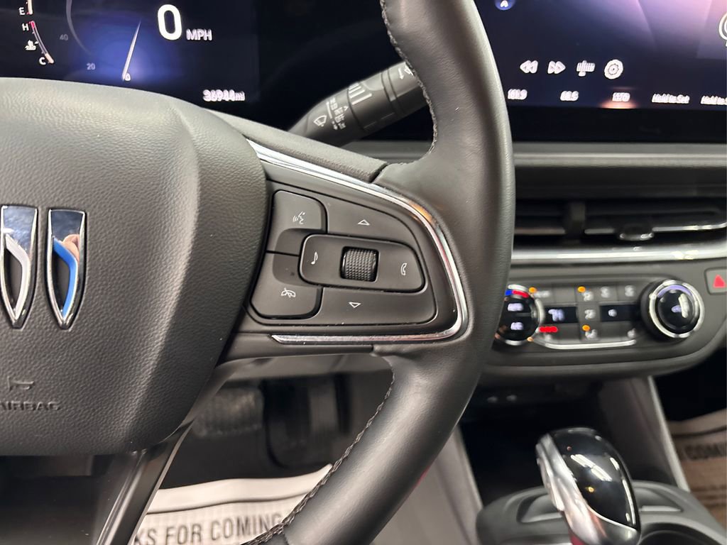Used 2024 Buick Envista Preferred w/ Convenience I Package image 27