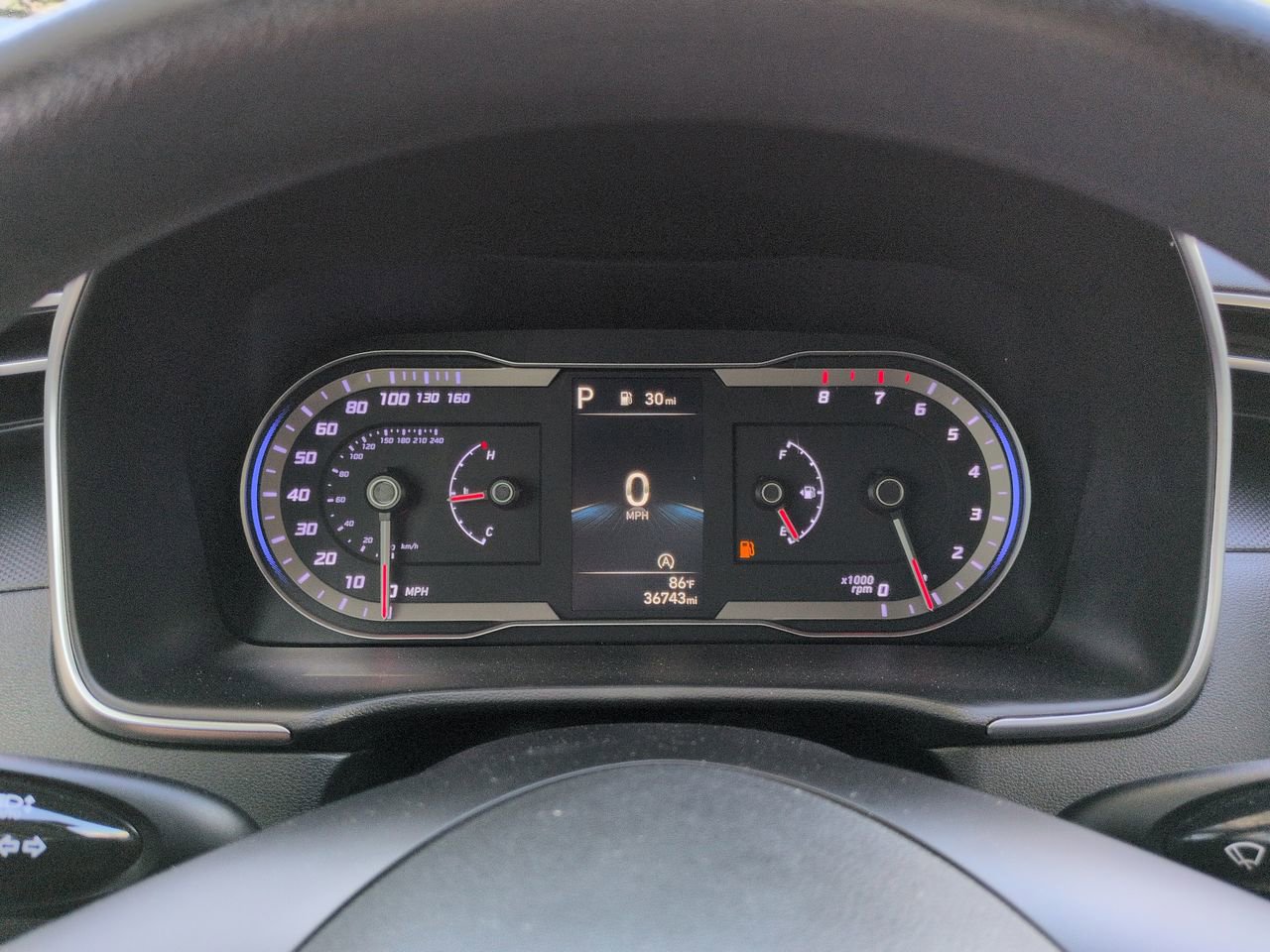 Used 2024 Hyundai Tucson SE image 25
