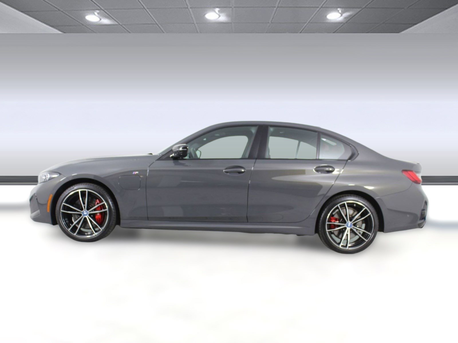 Used 2024 BMW 330e xDrive w/ Premium Package image 2