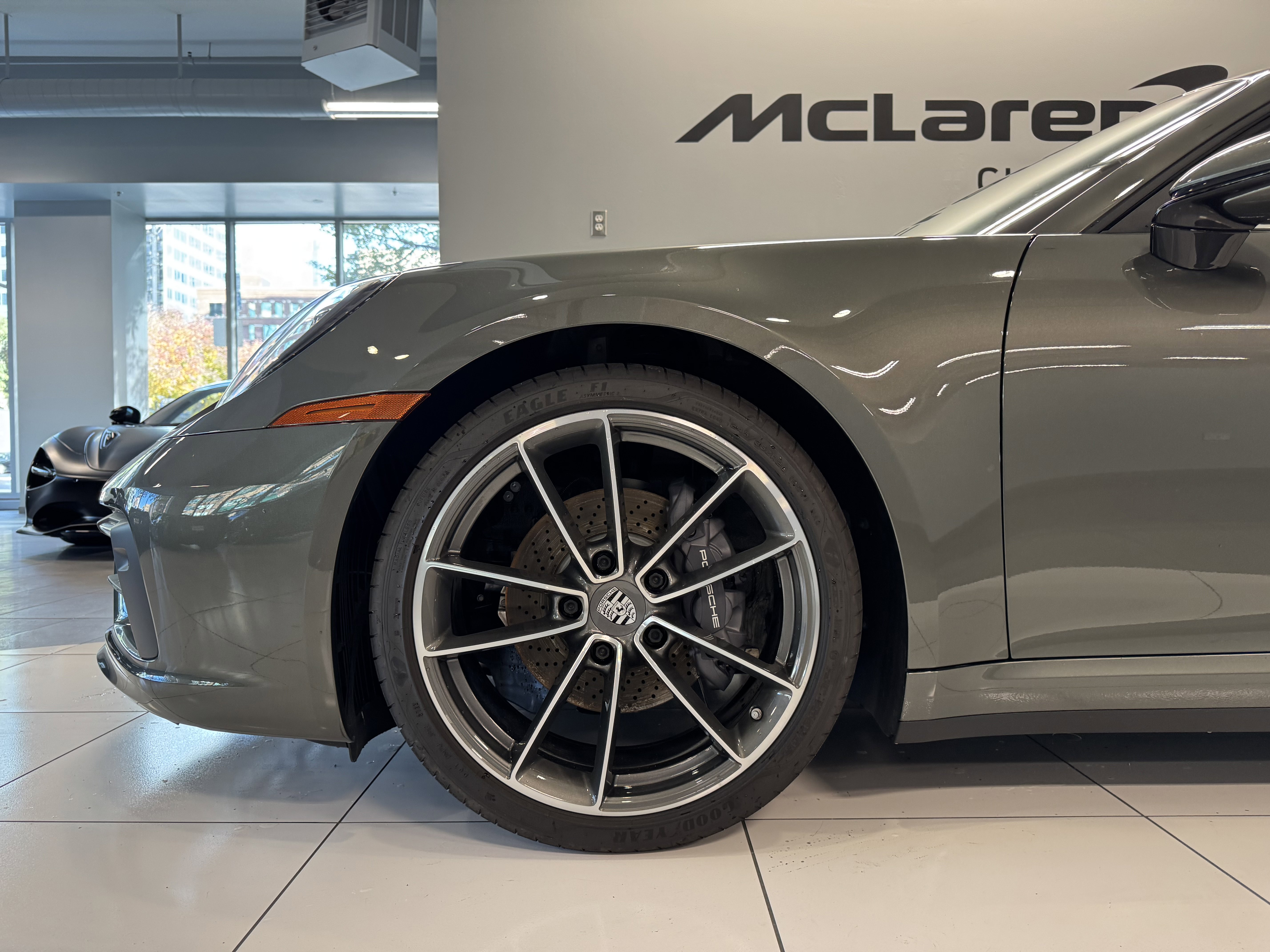 Used 2023 Porsche 911 Carrera image 22
