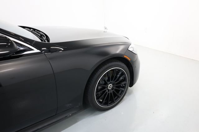 Used 2022 Mercedes-Benz S 580 4MATIC Sedan w/ AMG Line Package image 85