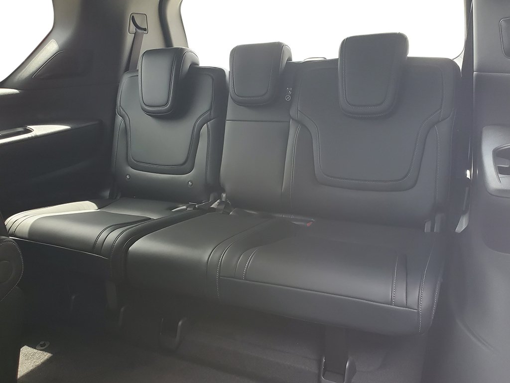 New 2026 Nissan Armada PRO-4X w/ Captain's Chari Seat Package AWD/4WD image 13