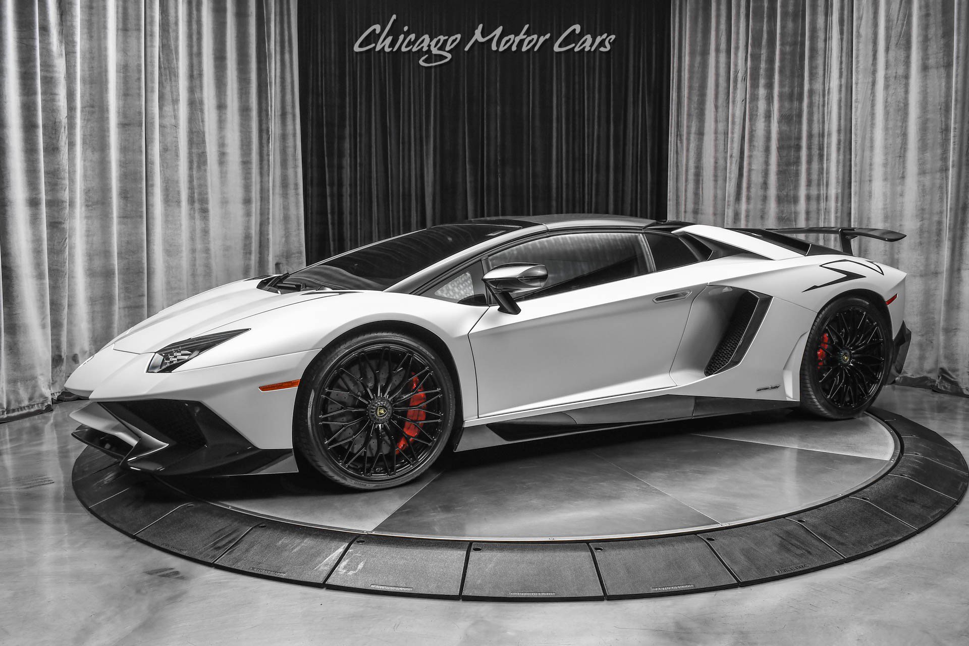 Used 2016 Lamborghini Aventador LP 750-4 Superveloce image 35