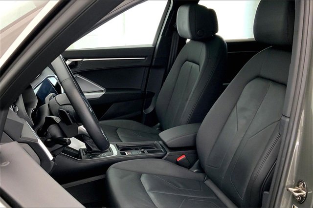Certified 2023 Audi Q3 2.0T Premium w/ Convenience Package image 25