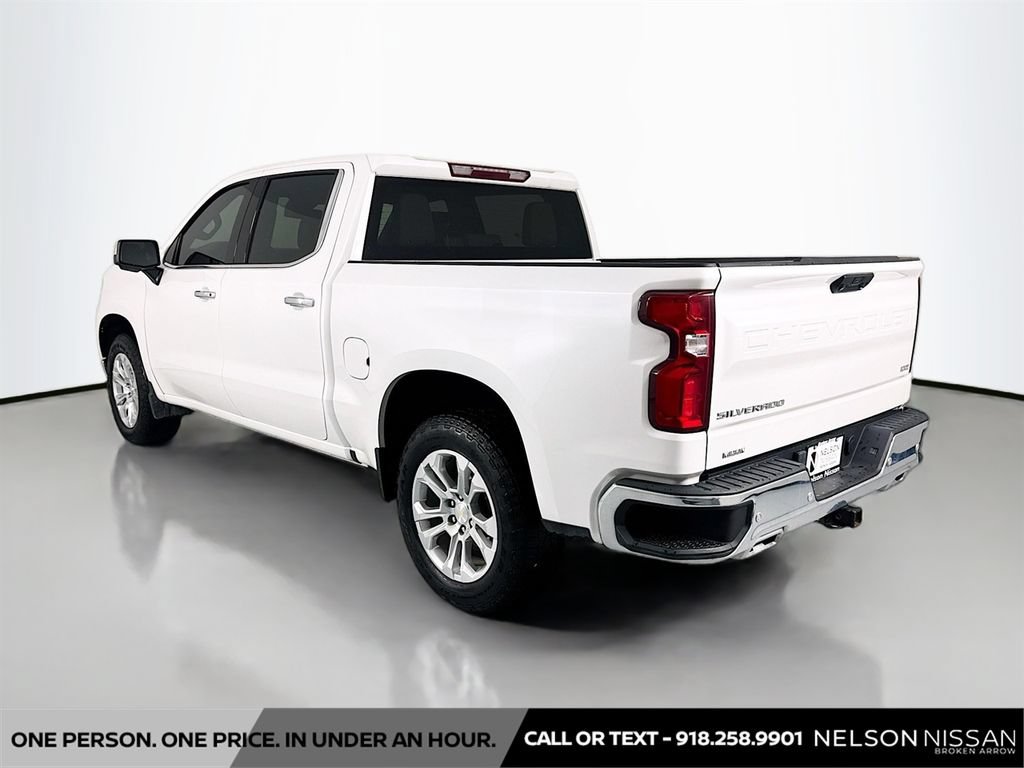 Used 2023 Chevrolet Silverado 1500 LTZ w/ Z71 Off-Road Package AWD/4WD image 7
