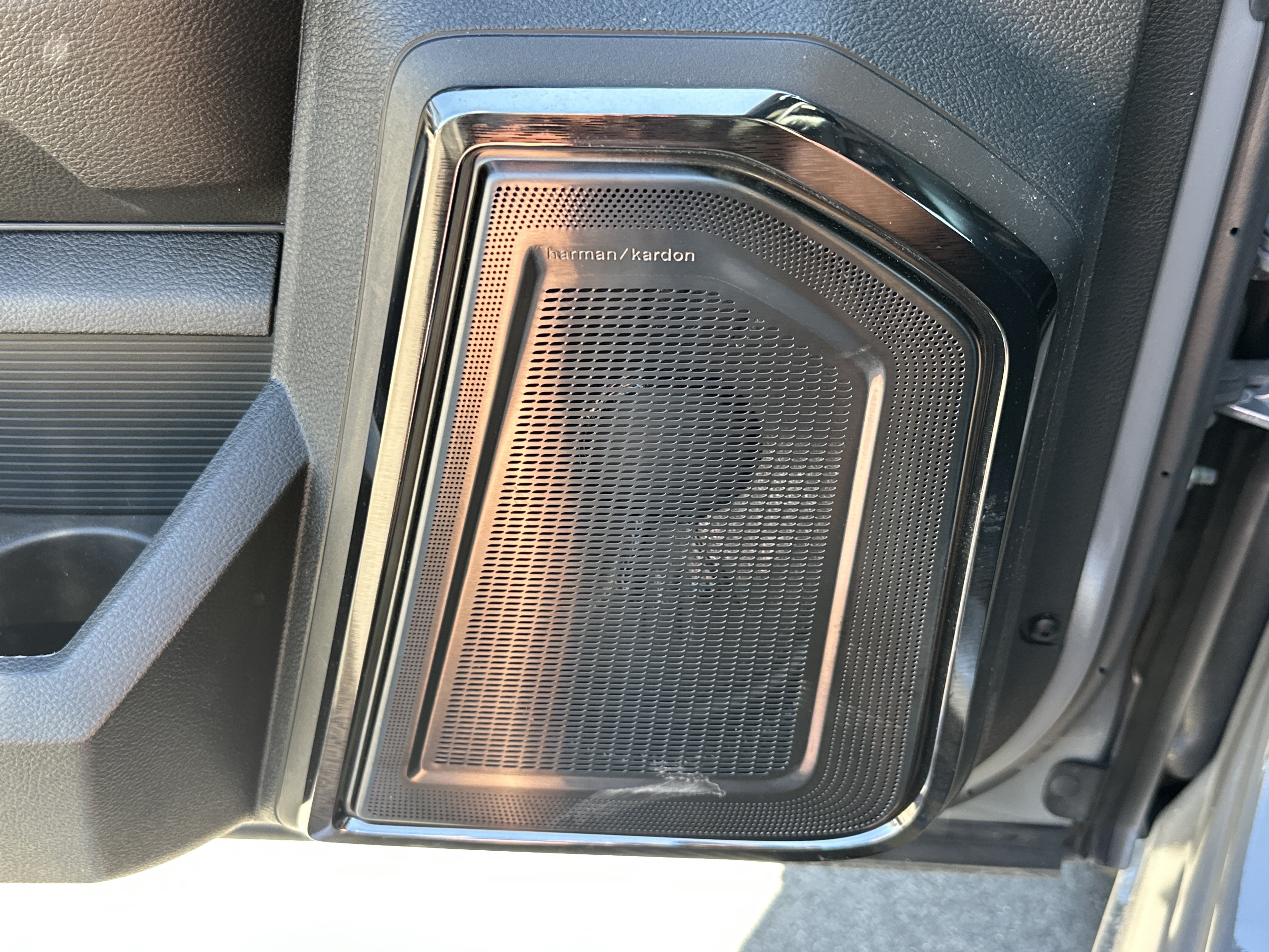 New 2026 RAM 3500 Limited AWD/4WD image 16