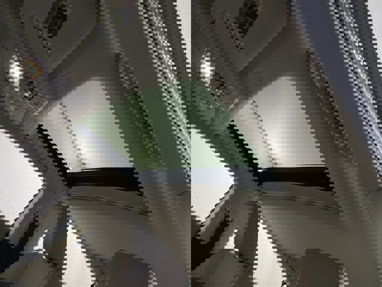 Used 2019 Lexus ES 350 w/ Premium Package image 18