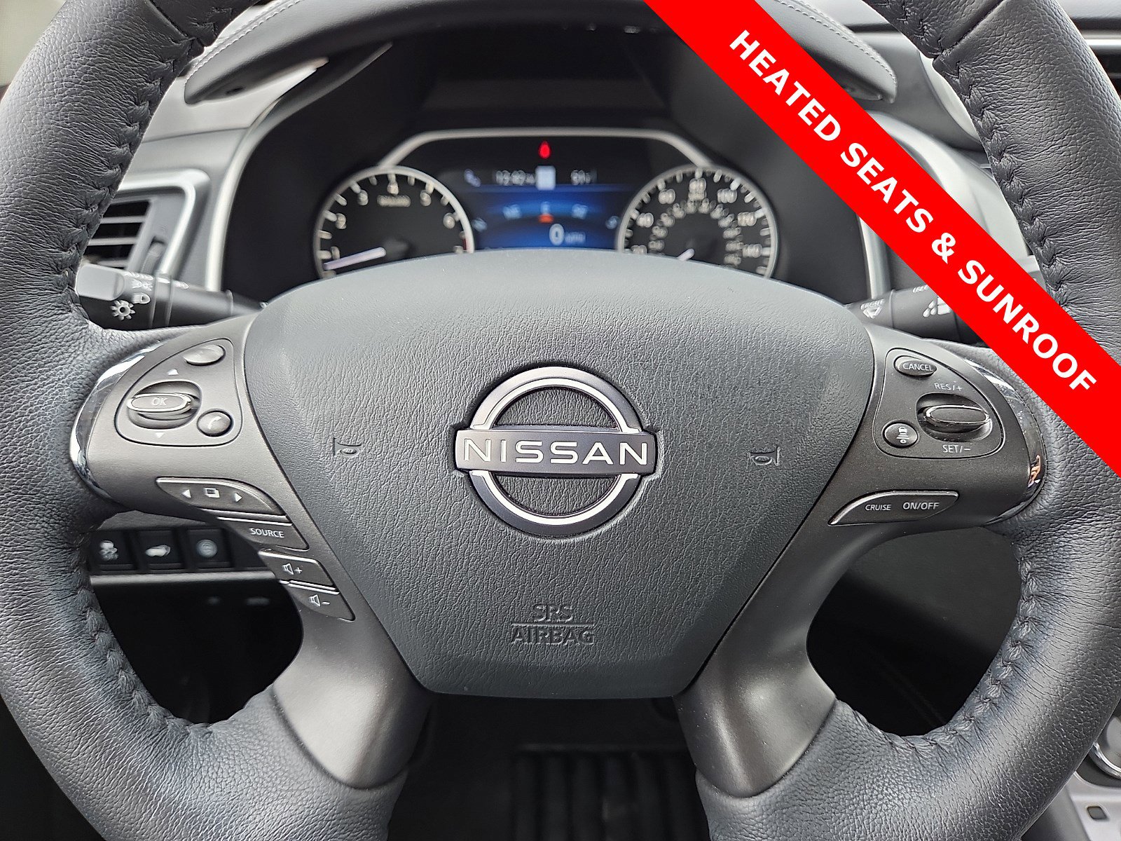 Used 2024 Nissan Murano SL image 24