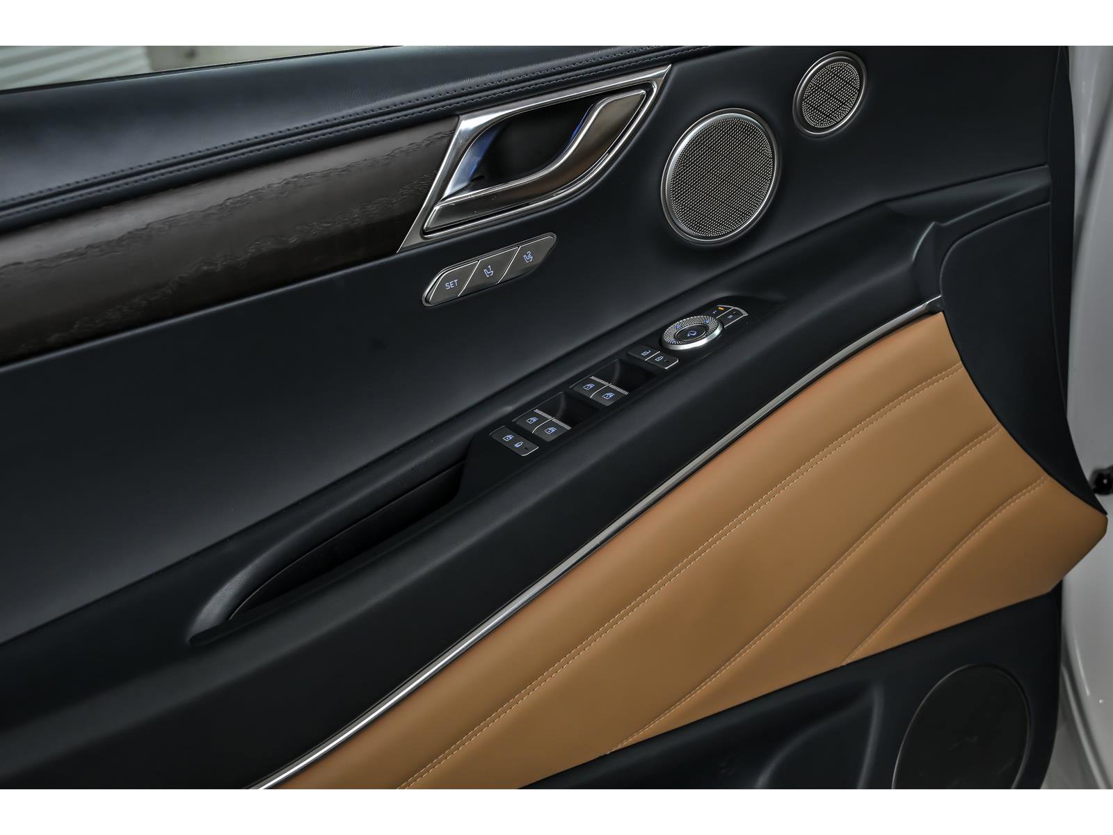 Used 2021 Genesis GV80 3.5T w/ Advanced Package 06 image 9