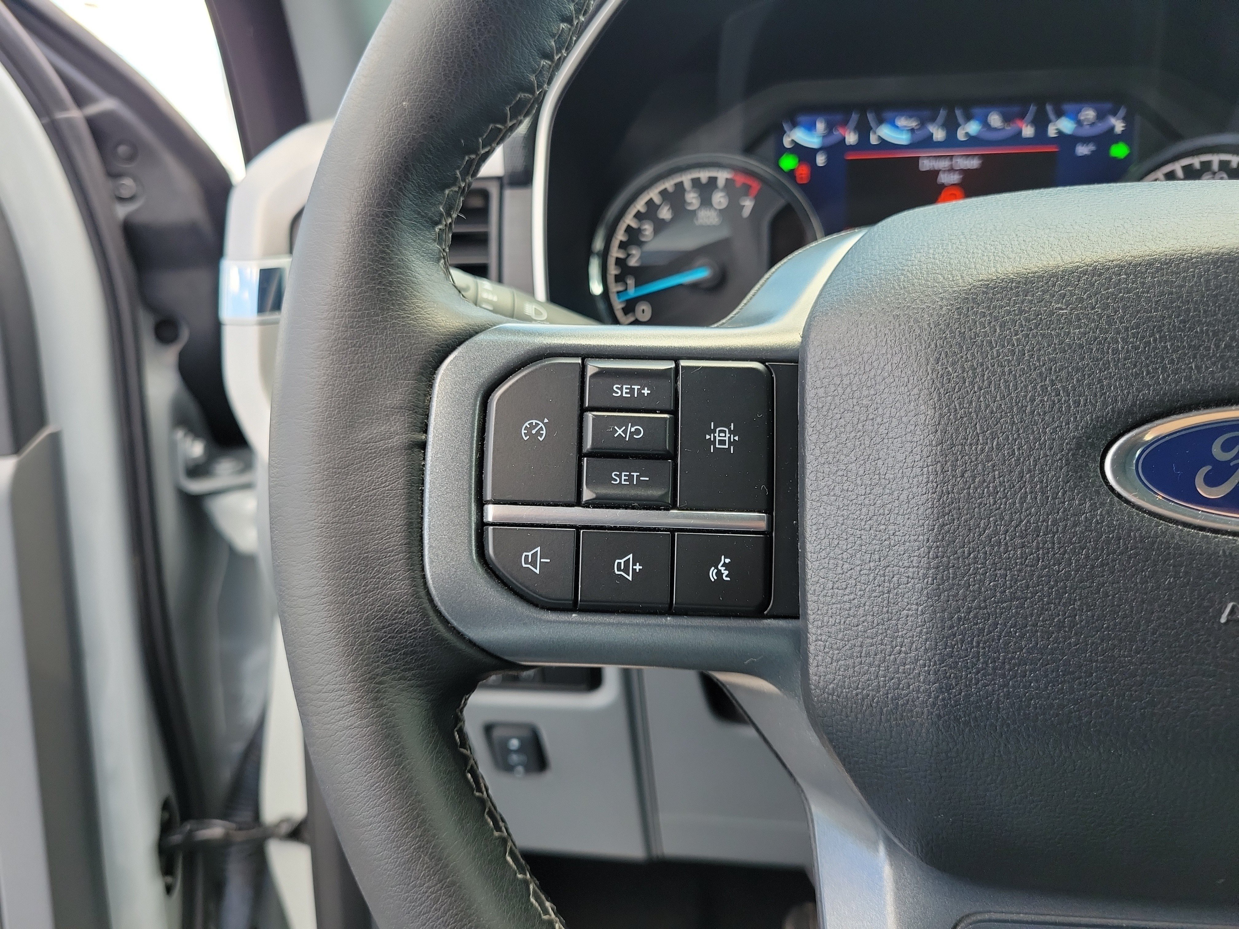 Used 2023 Ford F150 XLT w/ Equipment Group 302A High AWD/4WD image 22