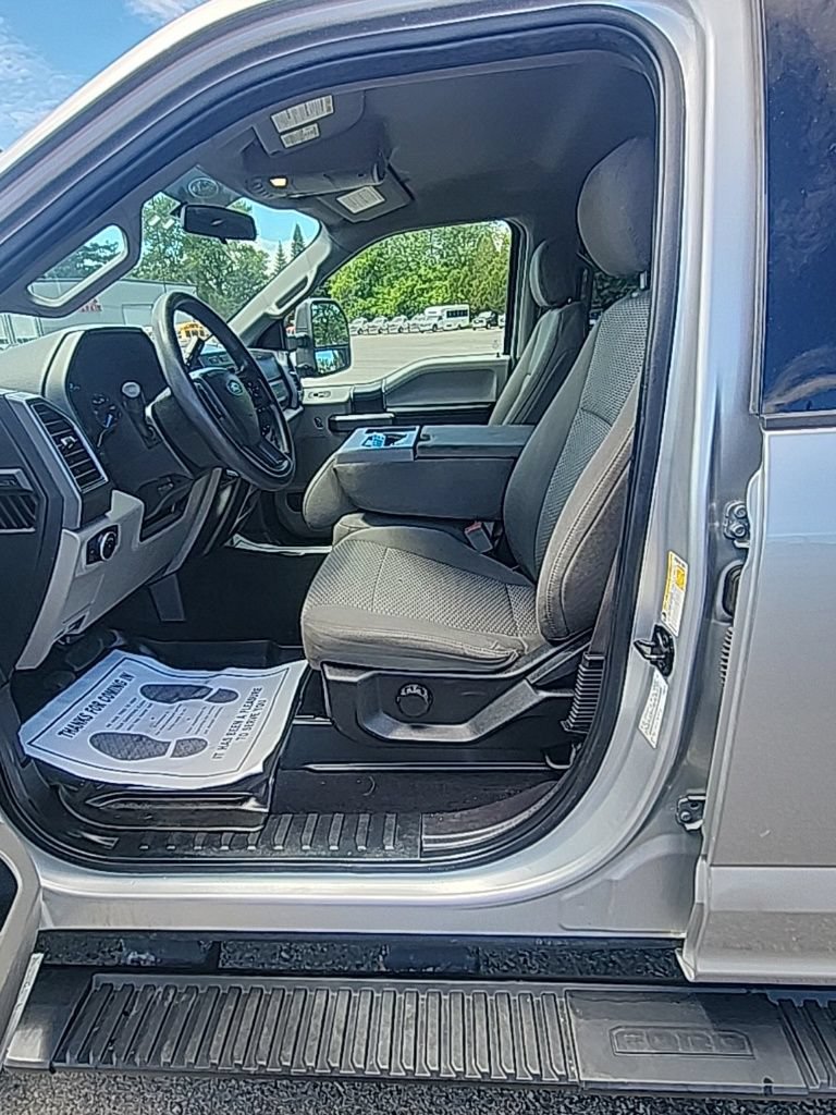 Used 2019 Ford F250 XLT w/ Snow Plow Prep Package AWD/4WD image 17