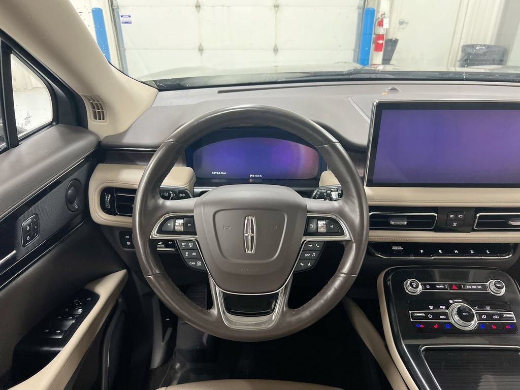 Used 2023 Lincoln Nautilus Reserve w/ Equipment Group 201A AWD/4WD image 11