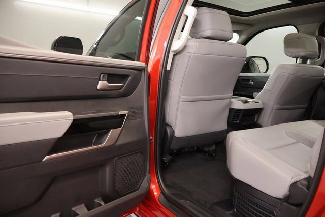 Used 2024 Toyota Tundra Limited image 29