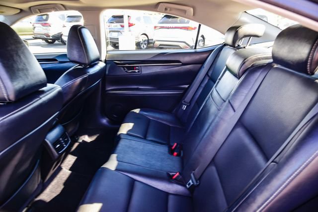 Used 2015 Lexus ES 350 image 21