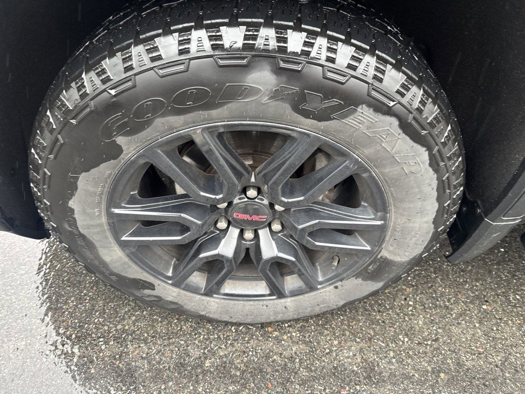 Used 2019 GMC Sierra 1500 Elevation w/ Elevation Value Package AWD/4WD image 5