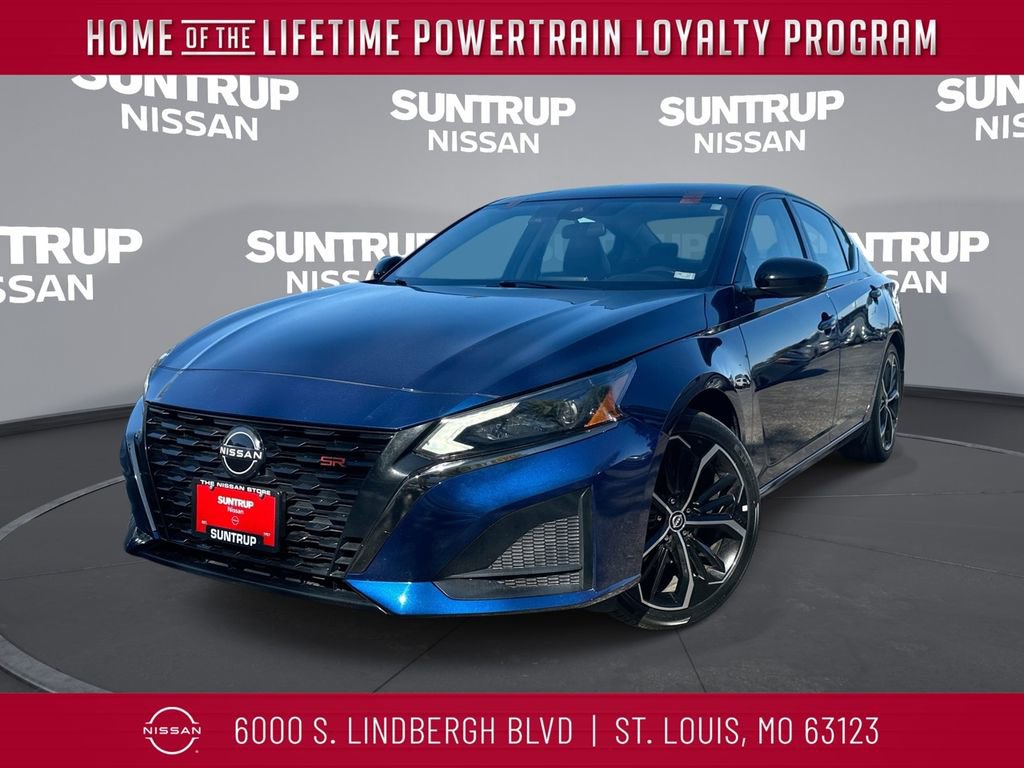 Used 2024 Nissan Altima 2.5 SR