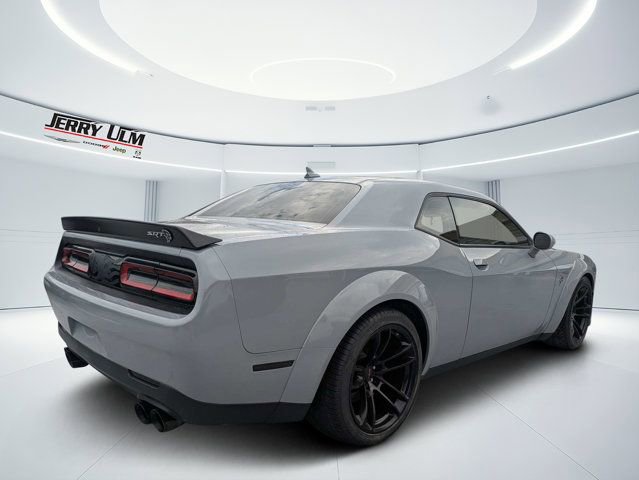 Used 2021 Dodge Challenger SRT Hellcat RWD image 3