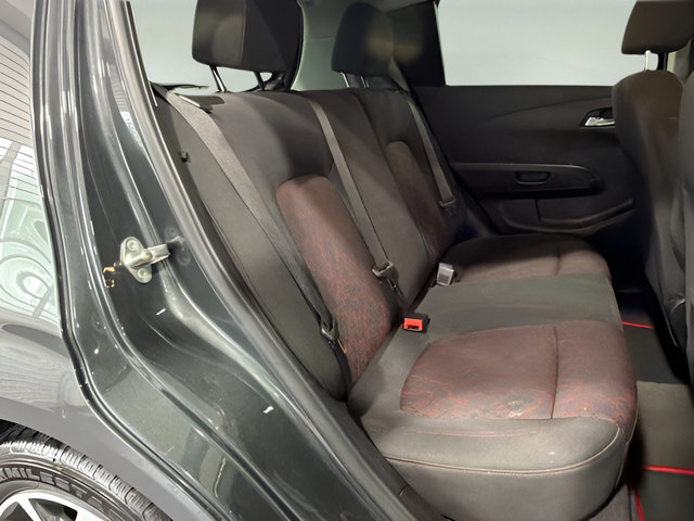 Used 2019 Chevrolet Sonic LT FWD image 29