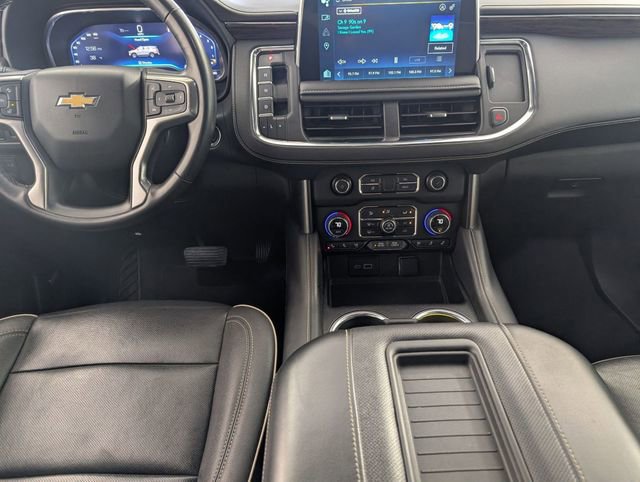 Used 2023 Chevrolet Suburban Premier image 26