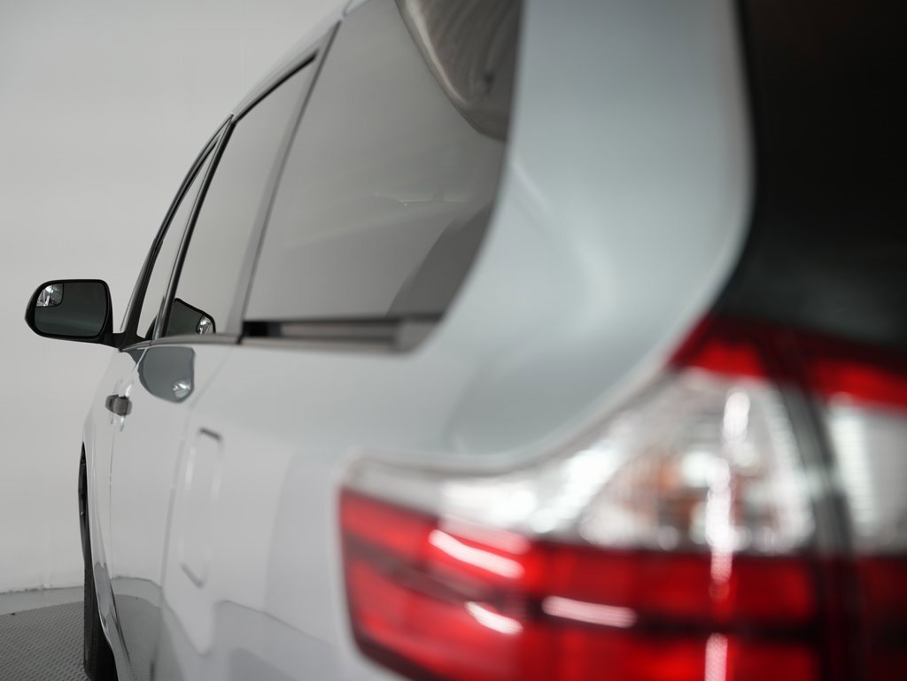 Used 2015 Toyota Sienna L image 59