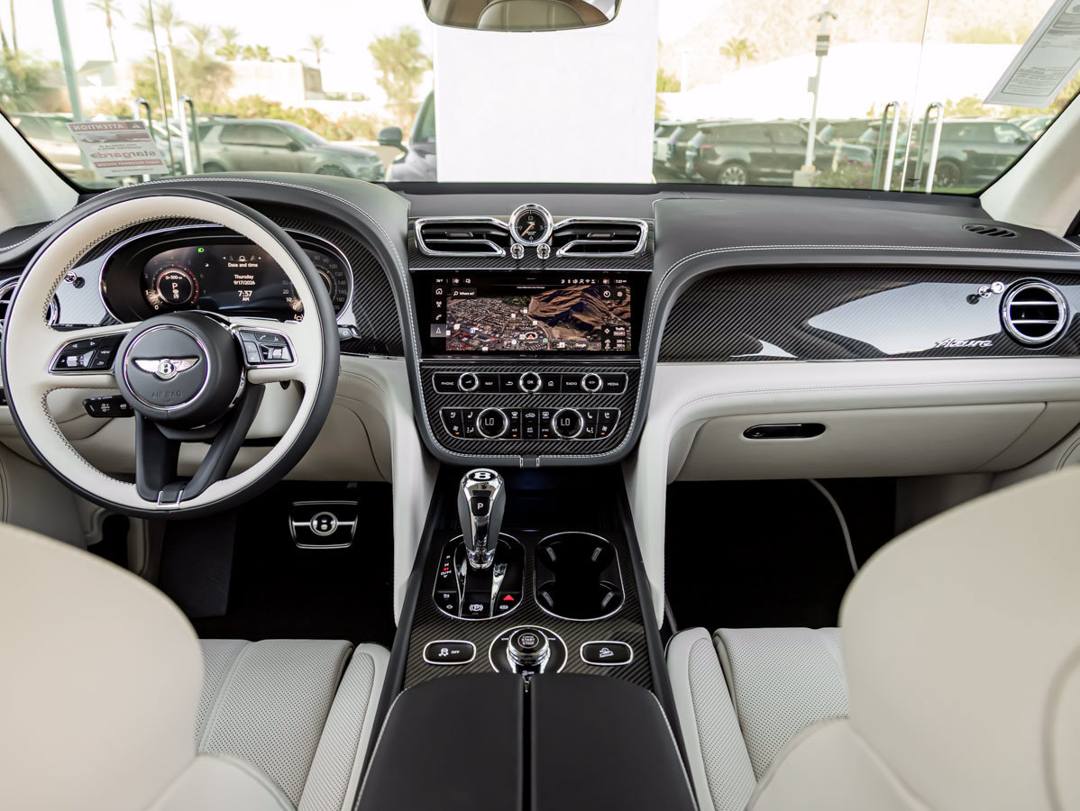 New 2027 Bentley Bentayga AWD/4WD image 25