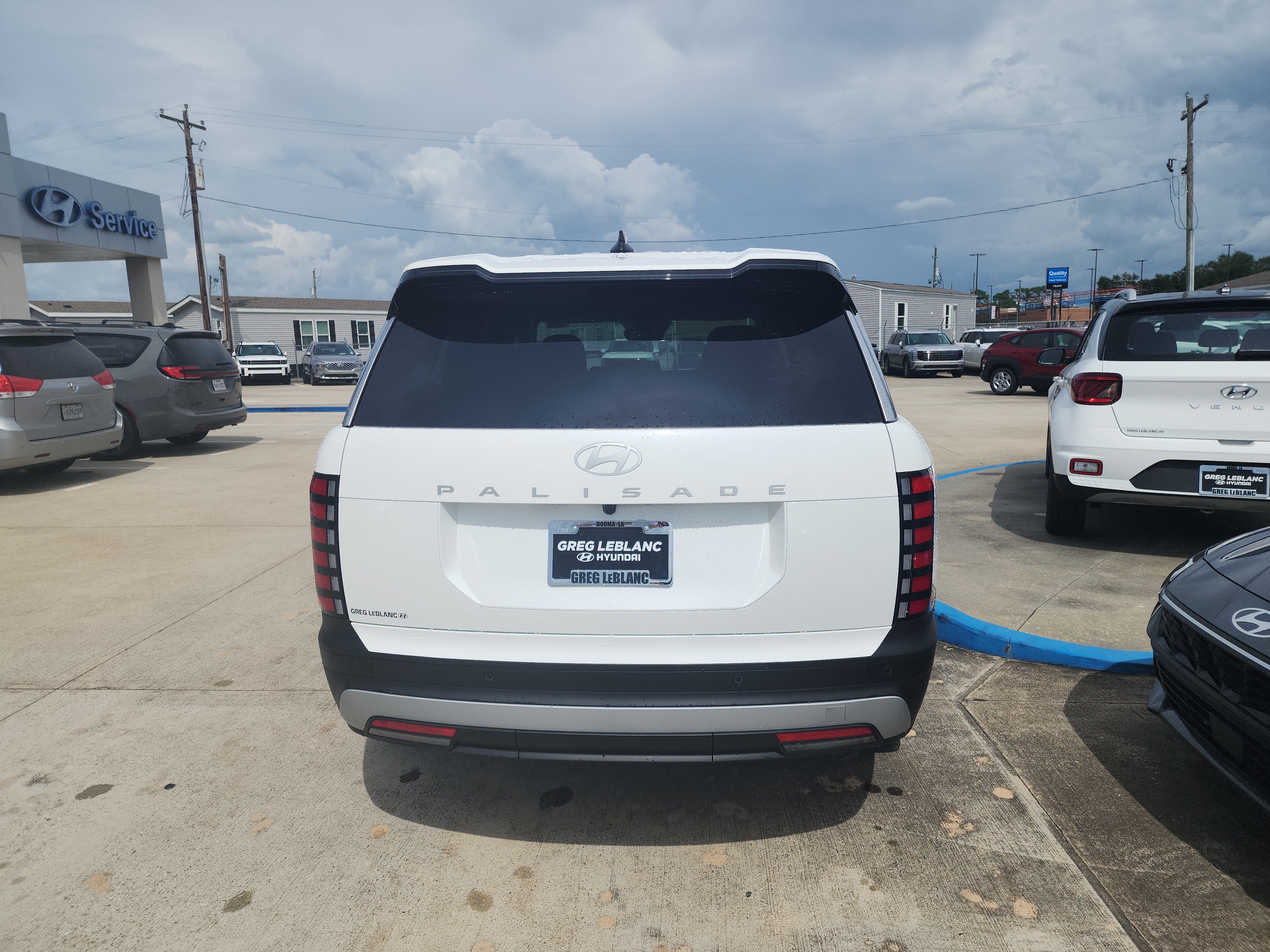 New 2027 Hyundai Palisade SE FWD image 6
