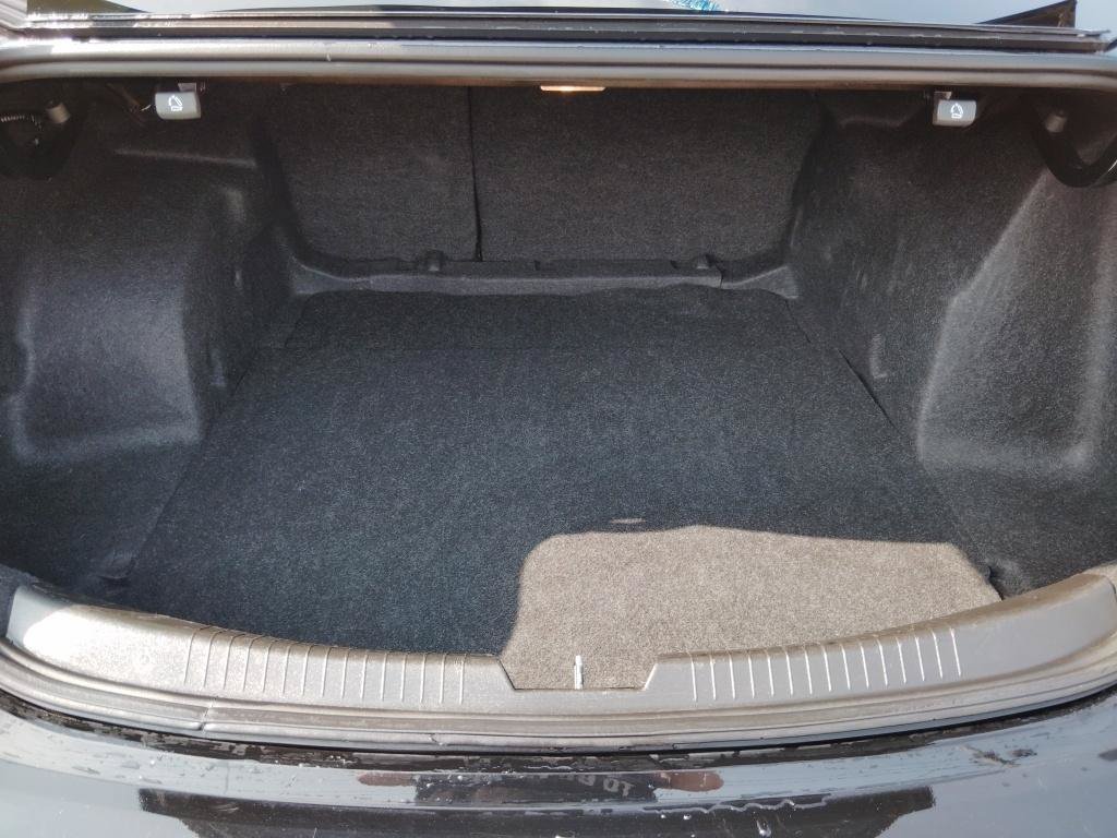 Used 2024 Chevrolet Malibu LT FWD image 11