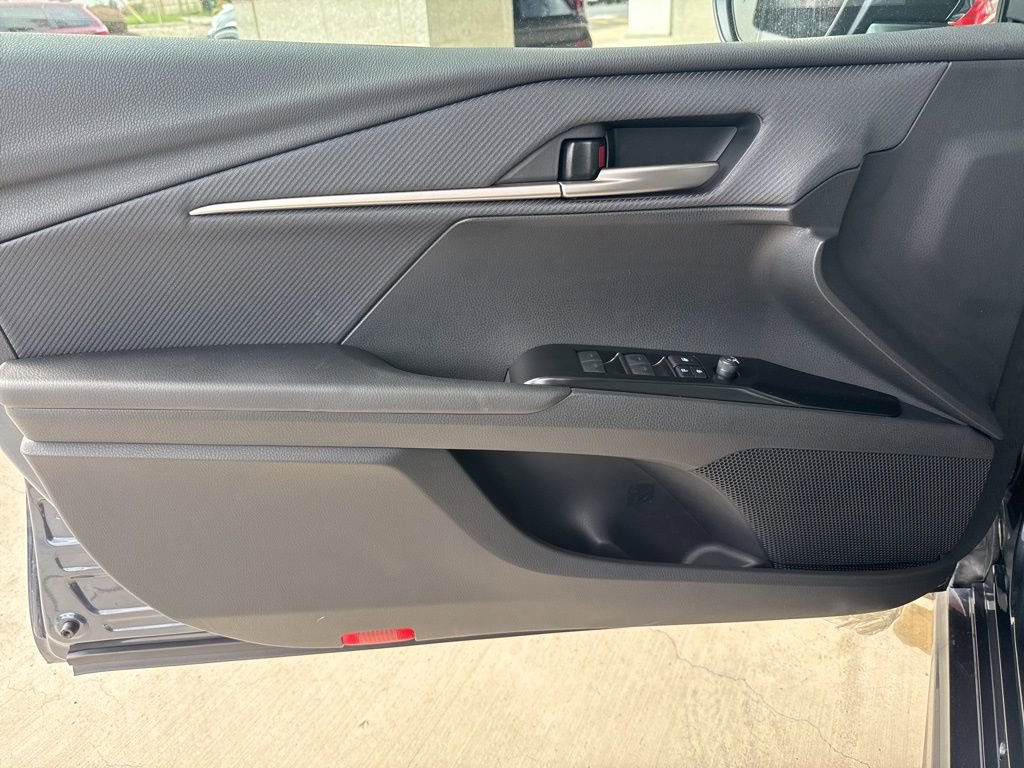 New 2026 Toyota Camry SE image 6