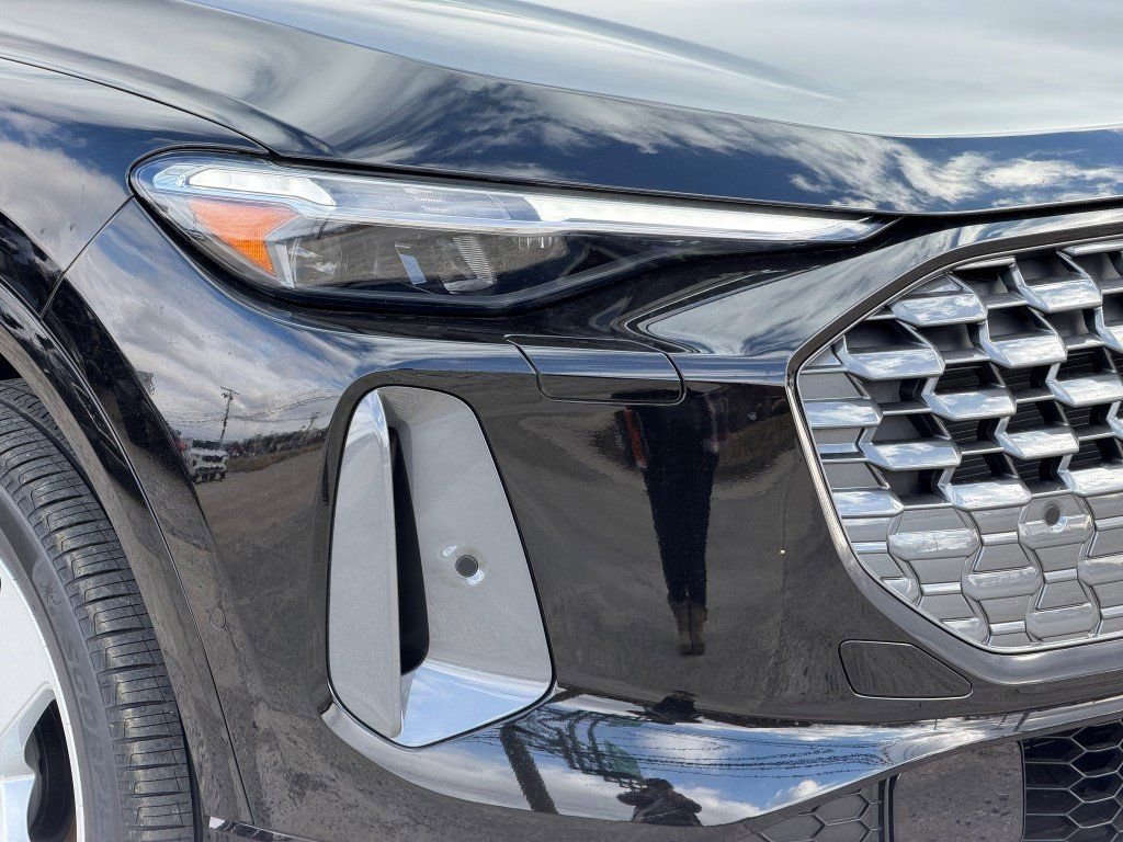 New 2025 Audi Q5 2.0T Premium Plus image 3