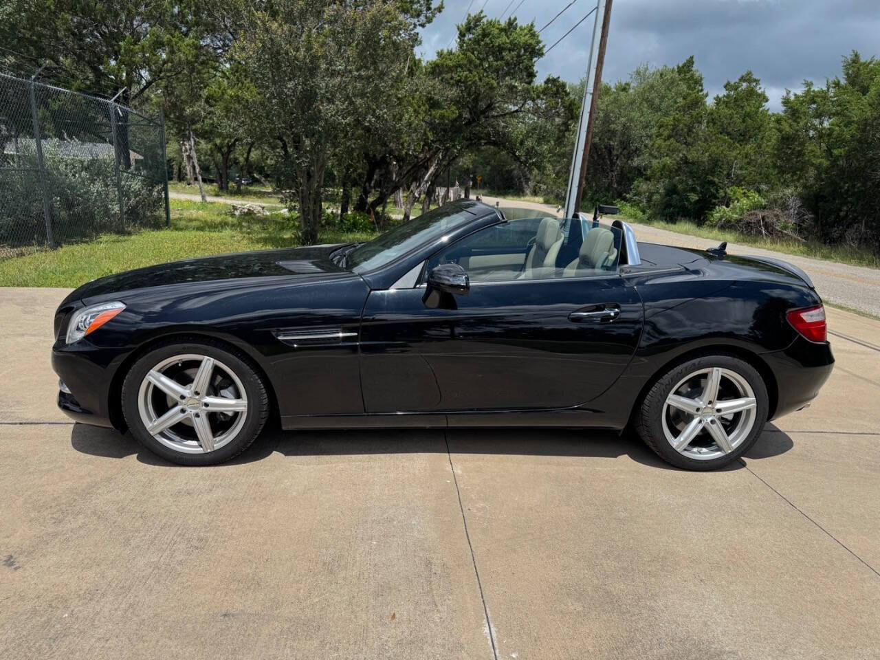 Used 2013 Mercedes-Benz SLK 250 image 8