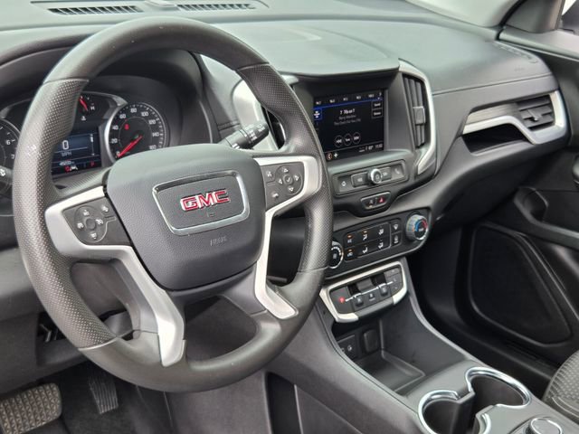 Used 2024 GMC Terrain SLE FWD image 8