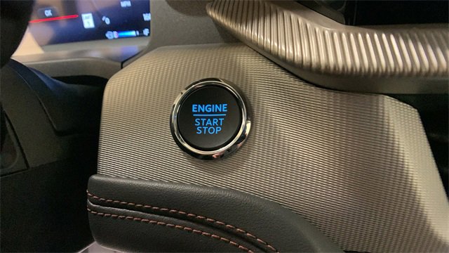 Certified 2025 Ford Explorer Active image 38