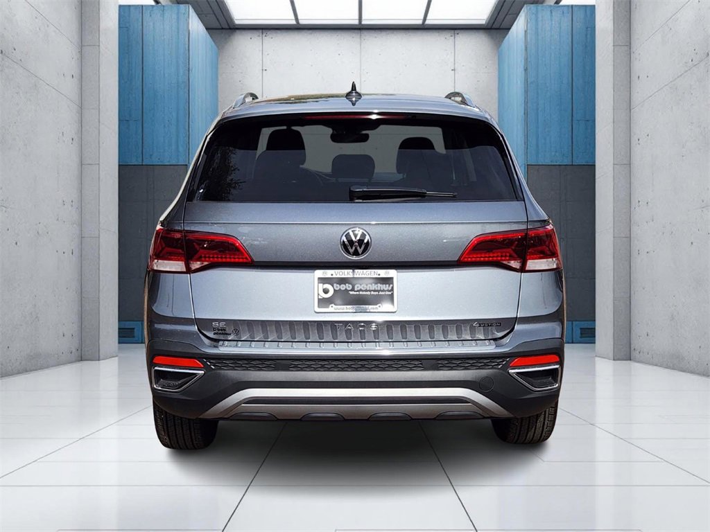Used 2024 Volkswagen Taos SE image 28