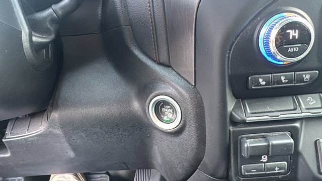 Used 2022 GMC Sierra 2500 AT4 w/ Gooseneck/5TH Wheel Package image 8