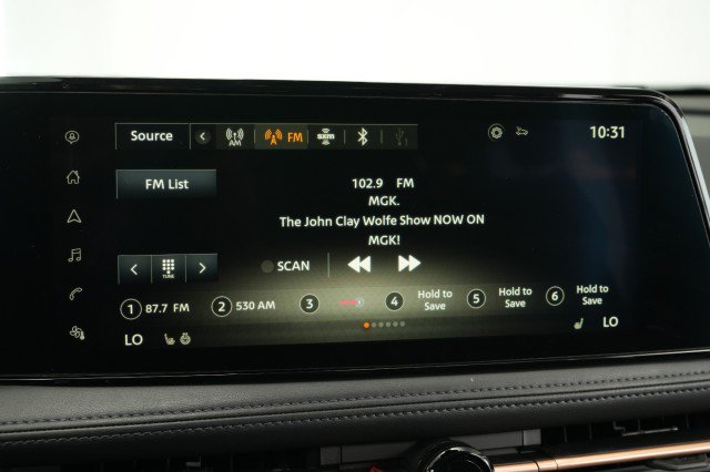 Used 2023 Nissan Ariya AWD image 39