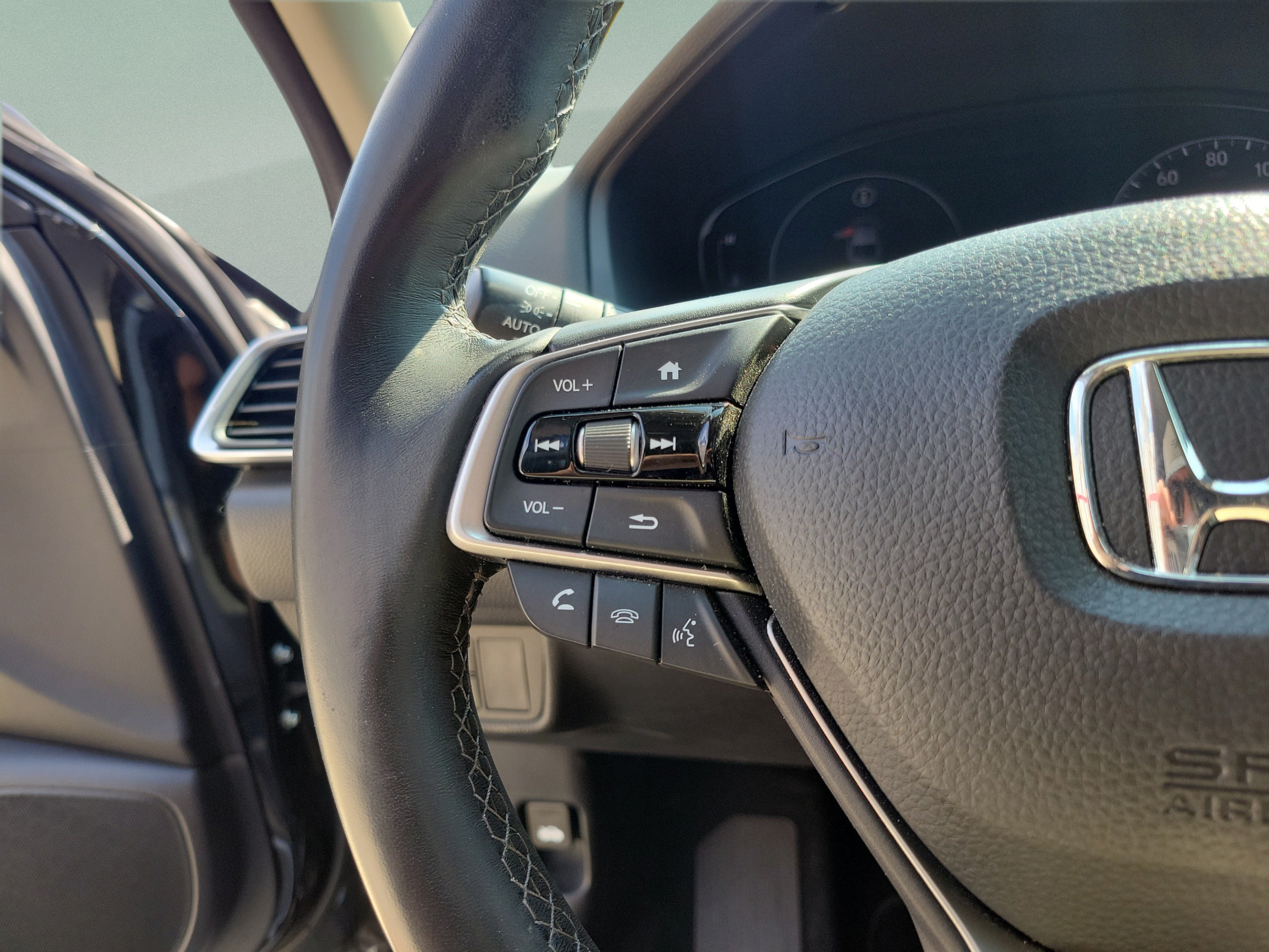 Used 2021 Honda Accord EX-L image 13