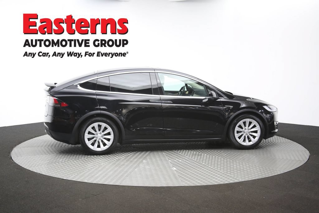 Used 2018 Tesla Model X 75D AWD/4WD image 38