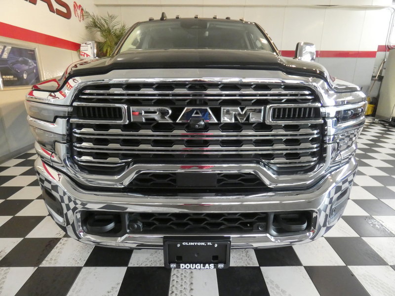 New 2025 RAM 3500 Longhorn image 2