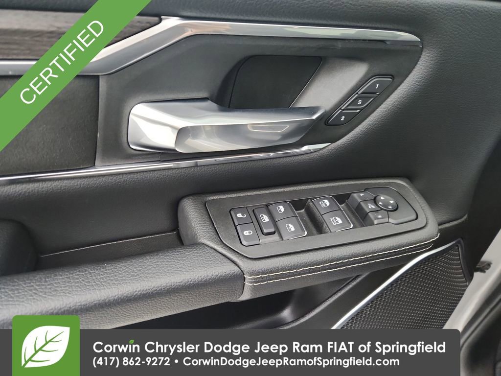 Used 2025 RAM 1500 Laramie w/ Laramie Southwest Edition image 21